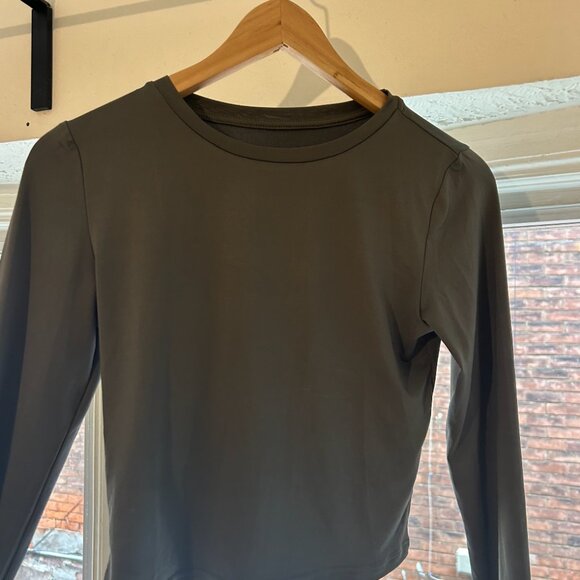 Commense Utility Long Sleeve Crop Top - Picture 2 of 4
